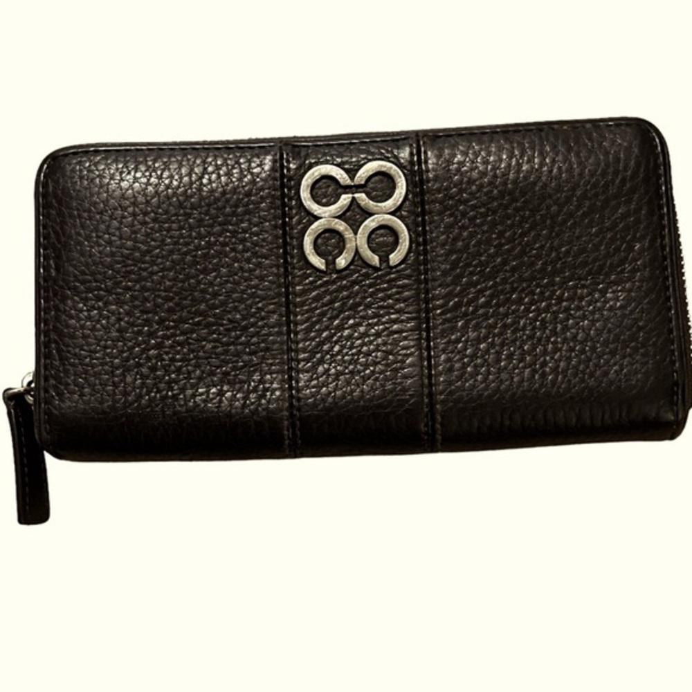 Coach Julia Black Pebbled Leather Optic C Zip Around Long Wallet pre own